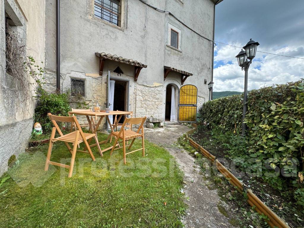 Casa indipendente a Montenero val cocchiara in Piazza Risorgimento - Foto 3