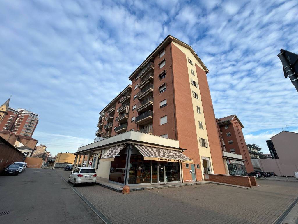 Appartamento a Alessandria in Corso Carlo Marx, 31 - Foto 2