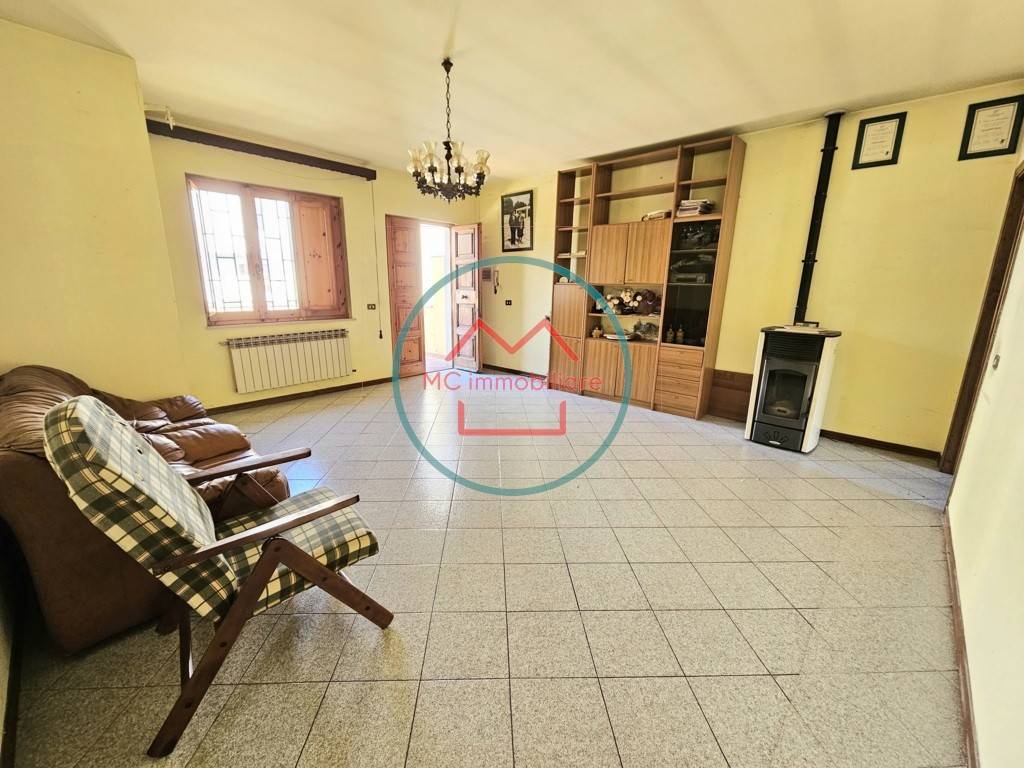Appartamento a Monsummano terme in Via dell'Unità - Foto 5