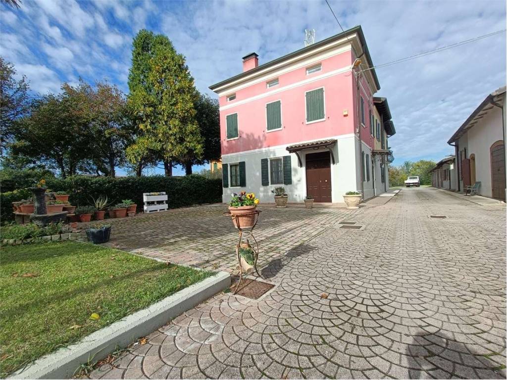 Villa a San felice sul panaro in via 1 maggio, 1400 - Foto 4