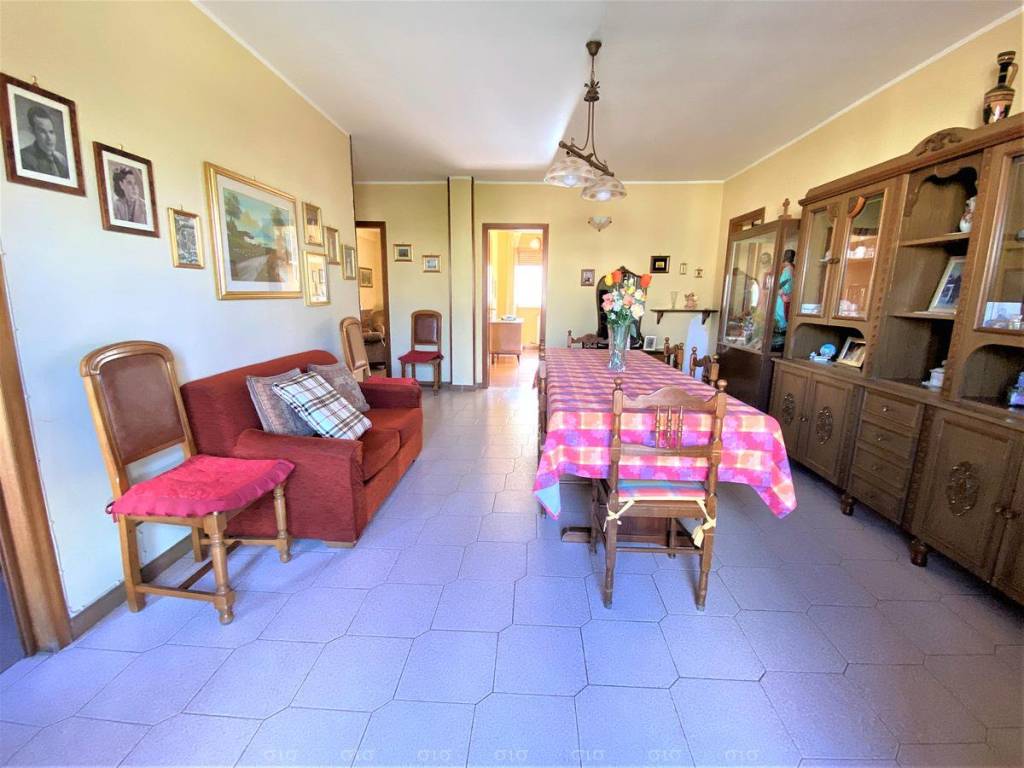Appartamento a Galatone in Via Cosimo Settimo, 73 - Foto 4