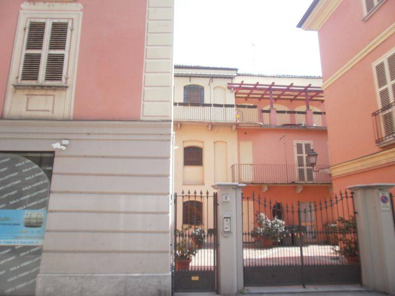 Appartamento a Asti in Via Matteo Prandone, 2 - Foto 2