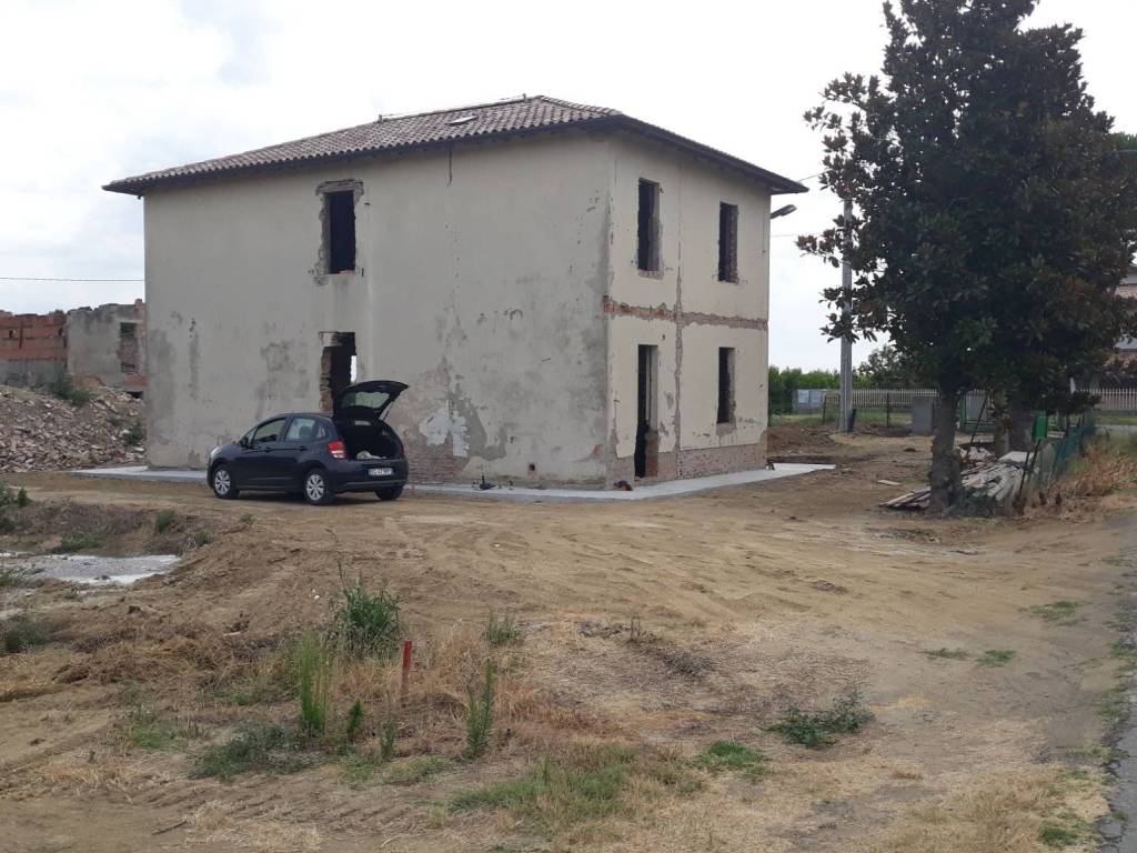 Casa indipendente a Castel bolognese in Via Canalvecchio - Foto 3