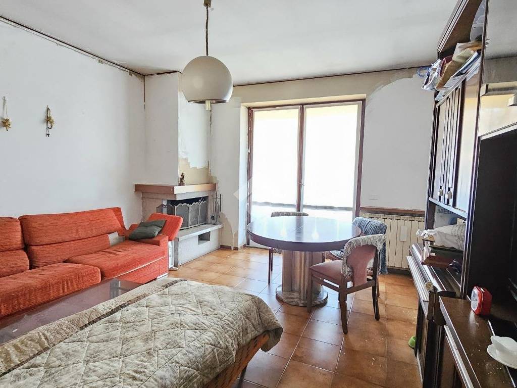 Appartamento a Induno olona in Via Sacro Monte, 4 - Foto 3