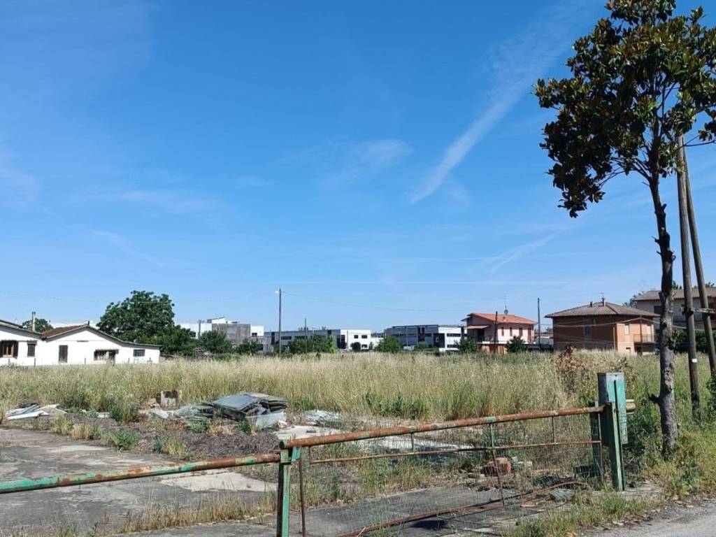 Terreno a Montevarchi in Via Levanella - Foto 3