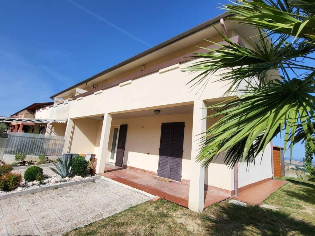 Villetta a schiera a Trecastelli - Foto 2