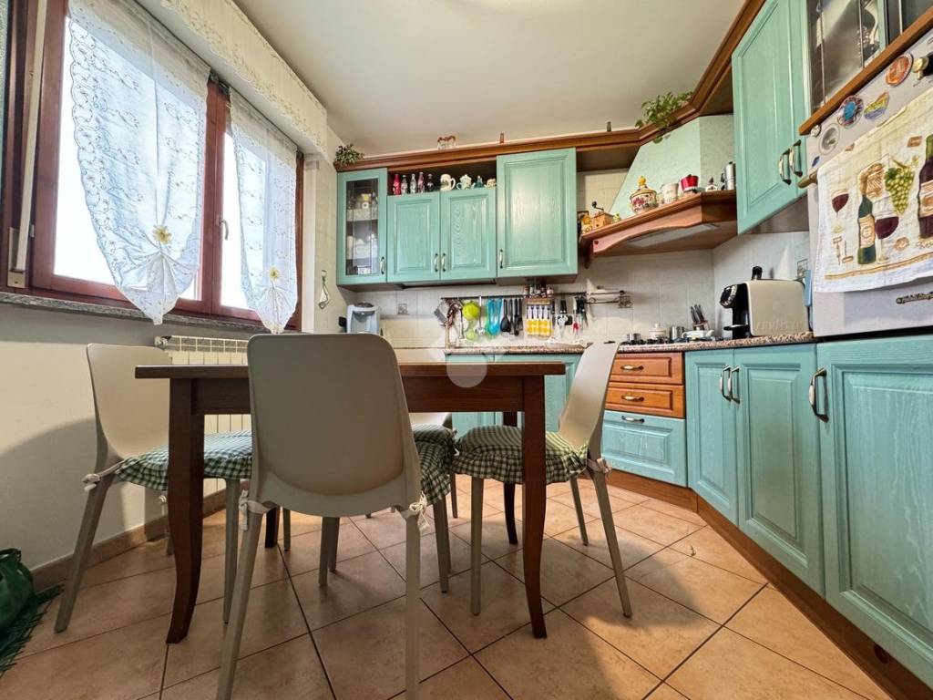 Appartamento a Cameri in VIA GOFFREDO MAMELI, 9 - Foto 3