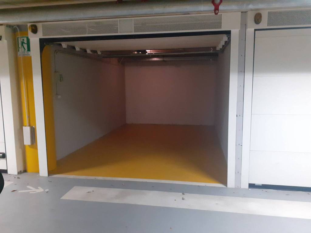 Box / garage a Rovereto in Corso Antonio Rosmini - Foto 2