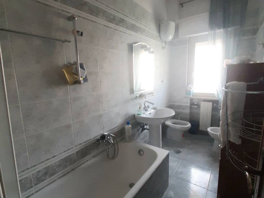 Appartamento a Catanzaro in Via Padre Antonio da Olivadi - Foto 4