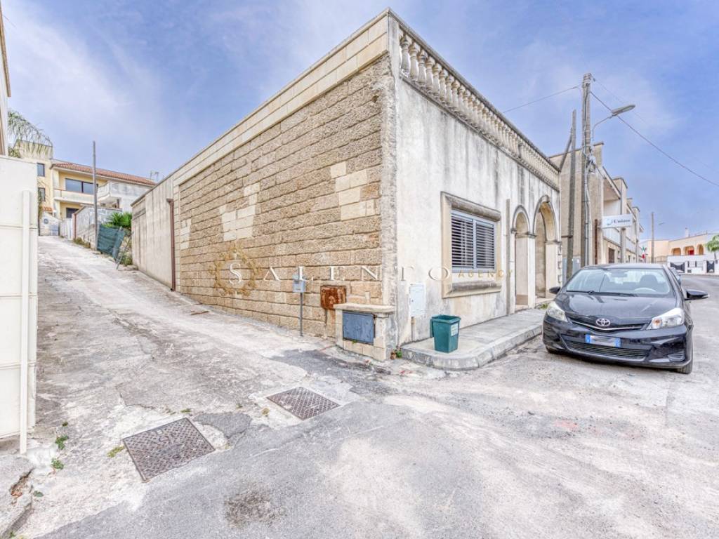 Villa a Carpignano salentino in Via Vittorio Alfieri - Foto 3