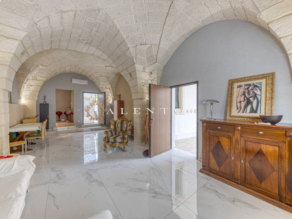 Villa a Carpignano salentino in Via Vittorio Alfieri - Foto 5
