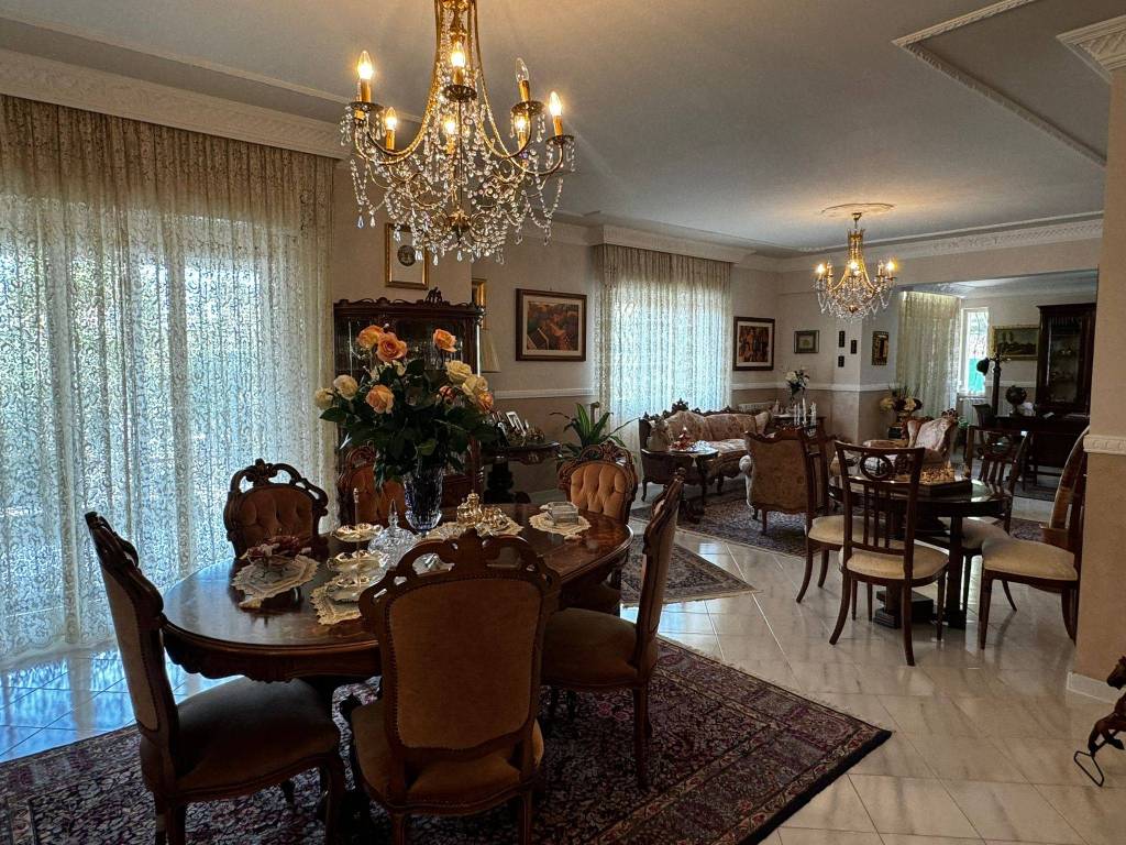 Villa a Caltanissetta in Via Giuseppe Mulè, 14 - Foto 3