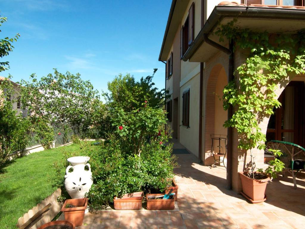 Villa a Castiglione del lago in castiglione del lago - Foto 3