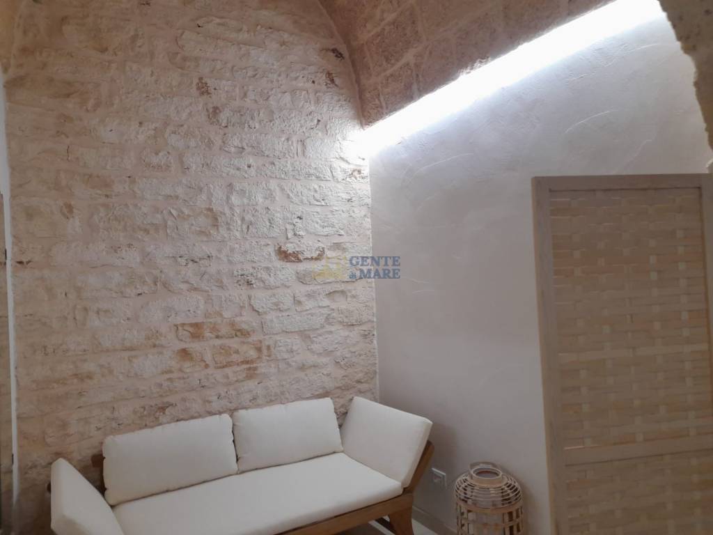 Casa indipendente a San michele salentino in Via Duca d'Aosta - Foto 4