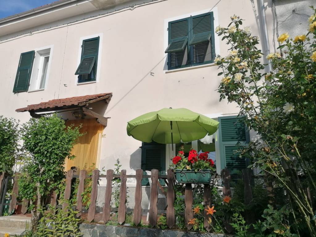 Villa a Dego in Via Paolo Cappa - Foto 2