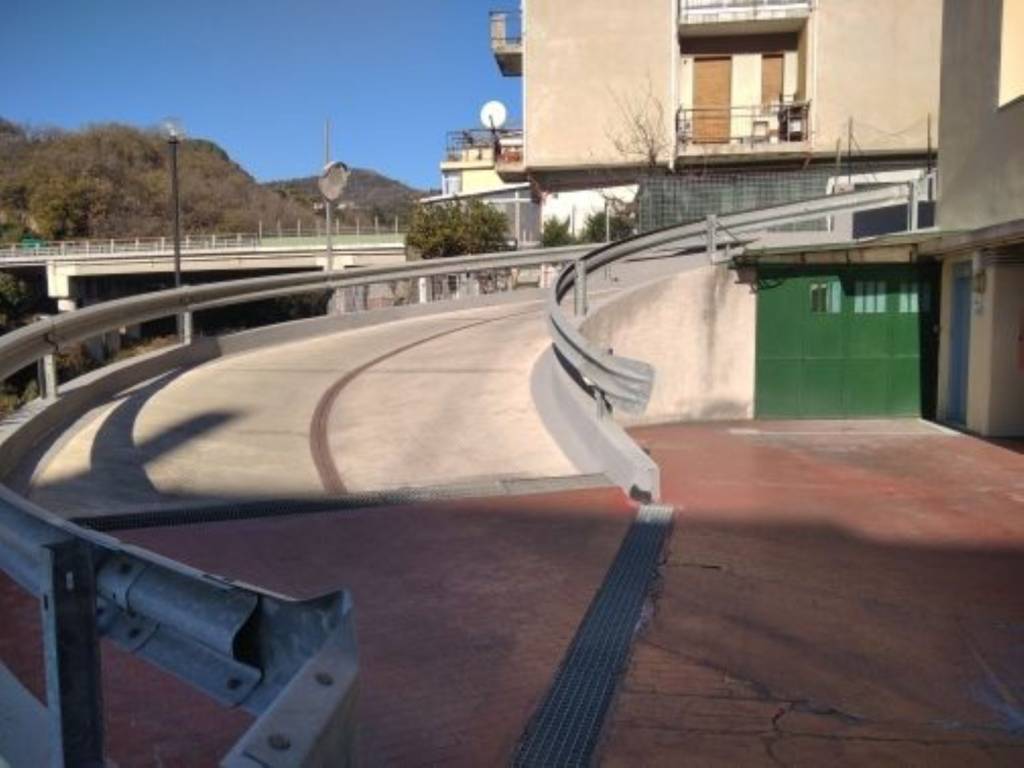 Box / garage a Savona in Via Palmiro Premoli - Foto 4