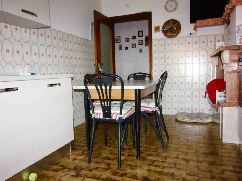Appartamento a Vetralla in via della pietà - Foto 5