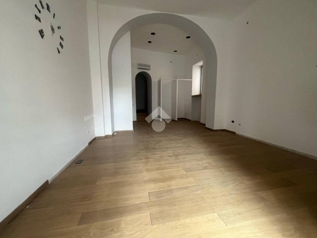 Immobile a Maddaloni in Piazza Vittorio, 14 - Foto 3