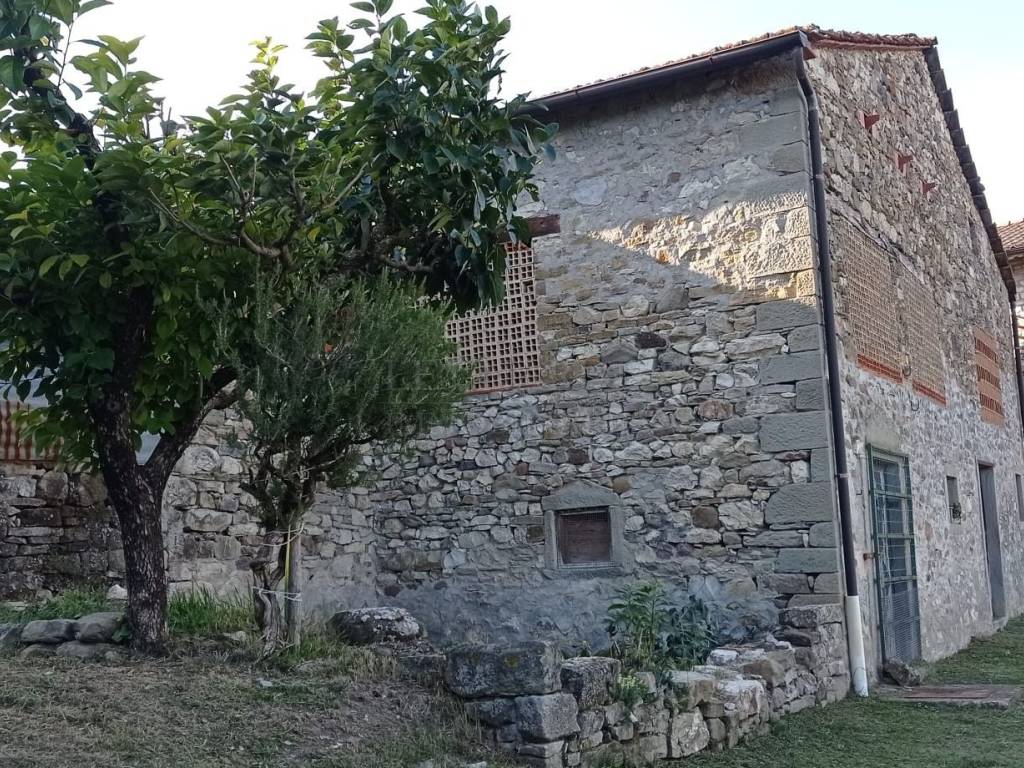 Appartamento a Caprese michelangelo in Via Pianacci - Foto 4