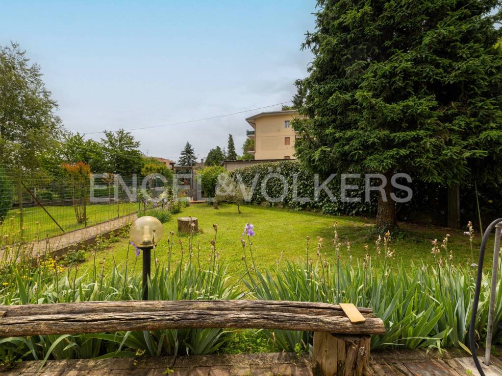 Villa a Gornate-olona in Via Montello - Foto 2