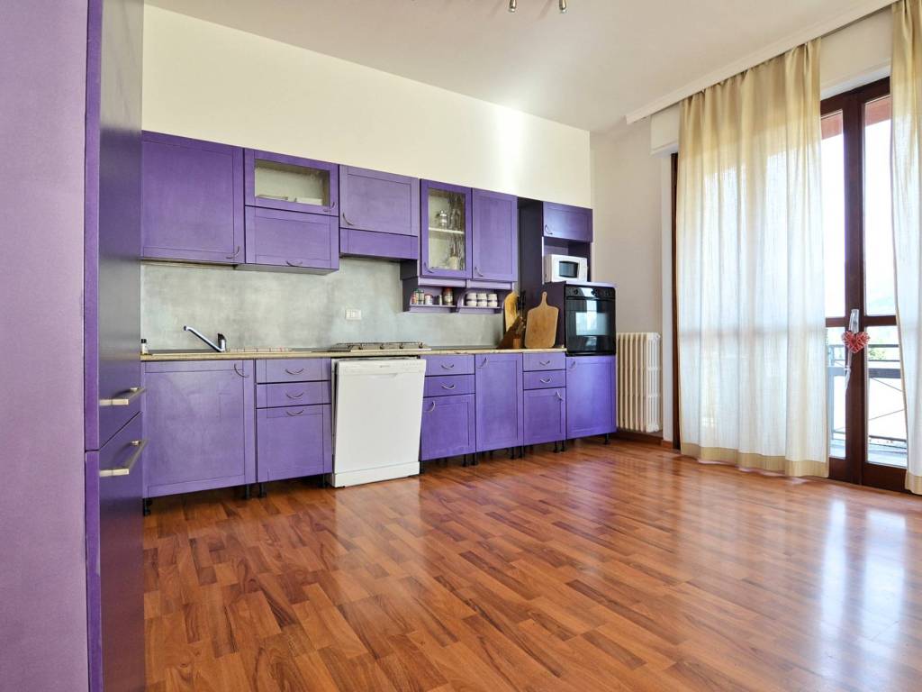 Appartamento a Menaggio in Via Annetta e Celestino Lusardi - Foto 3