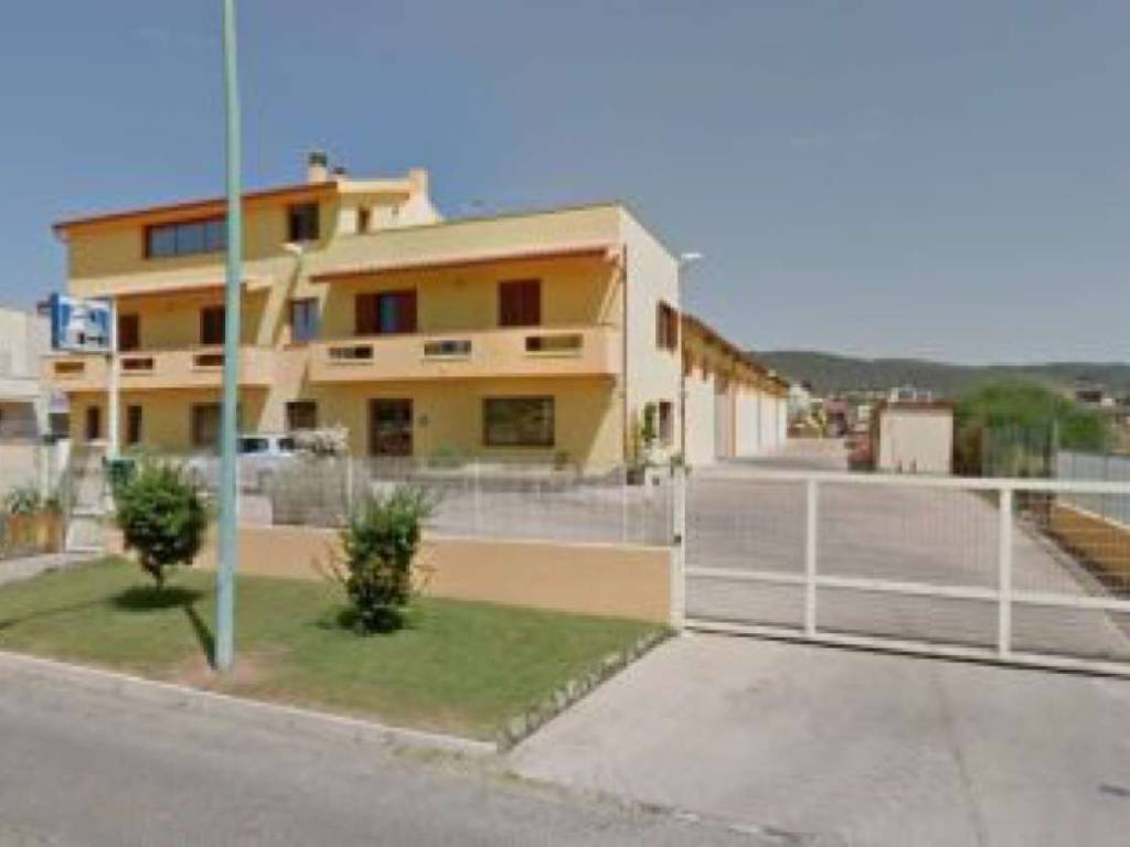 Immobile a Carbonia in via Via Nazionale snc - Foto 2