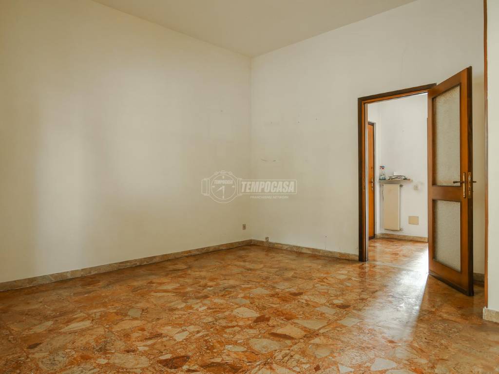 Appartamento a Cremona in Via del Giordano - Foto 5