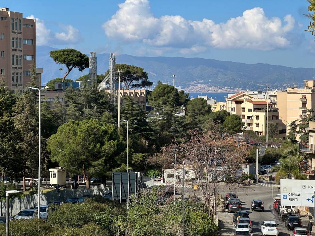 Appartamento a Reggio calabria in Via Vallone Petrara, 69 - Foto 3