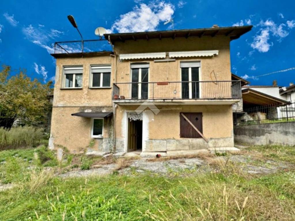 Casa indipendente a Colico in Via la Ca, 70 - Foto 3