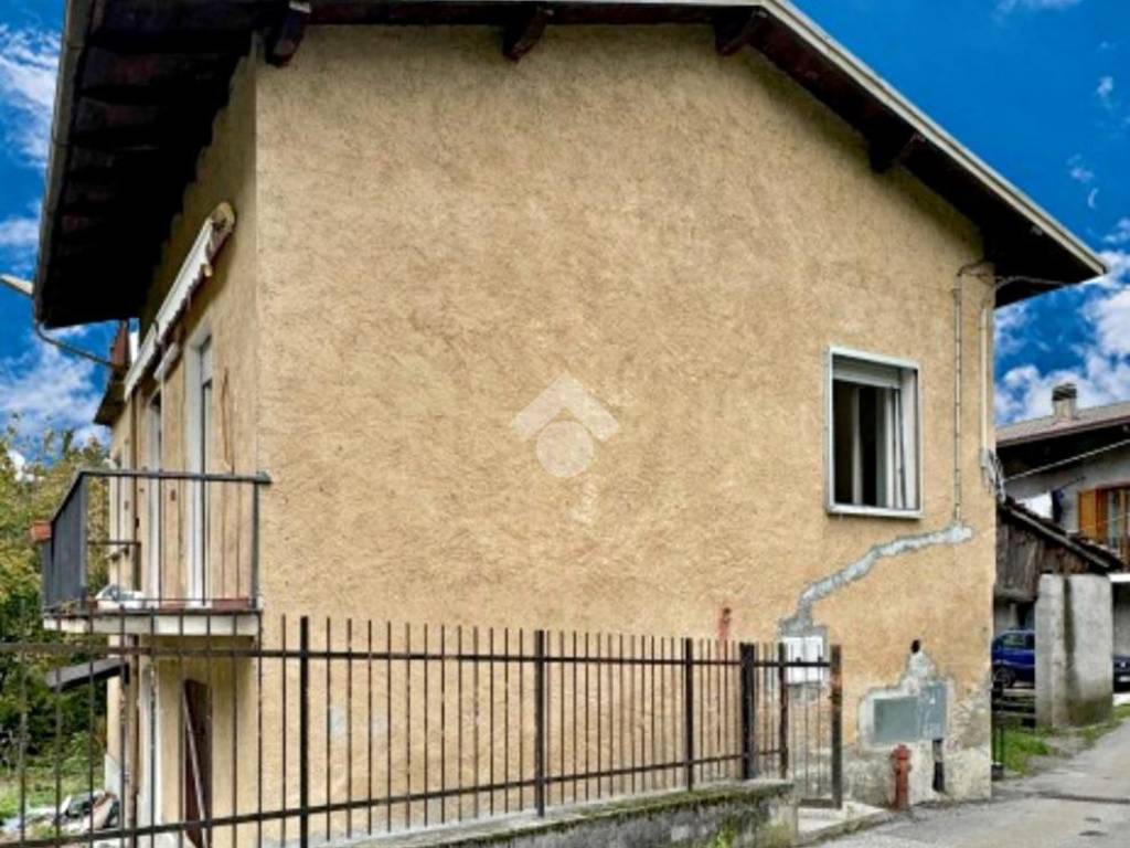 Casa indipendente a Colico in Via la Ca, 70 - Foto 4