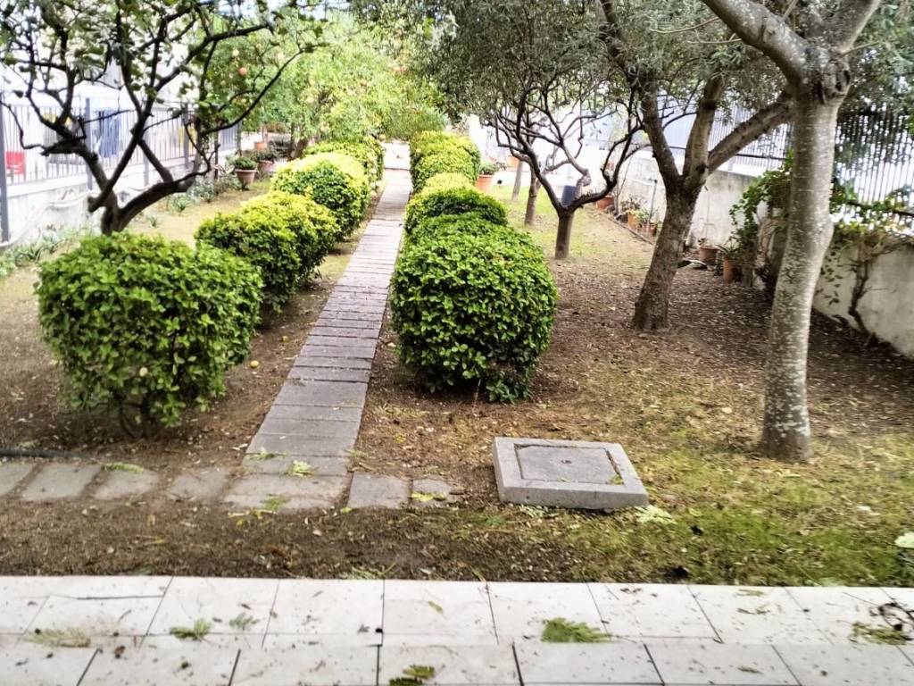 Villa a Taranto in Via Bernardino Luini, 2 - Foto 4