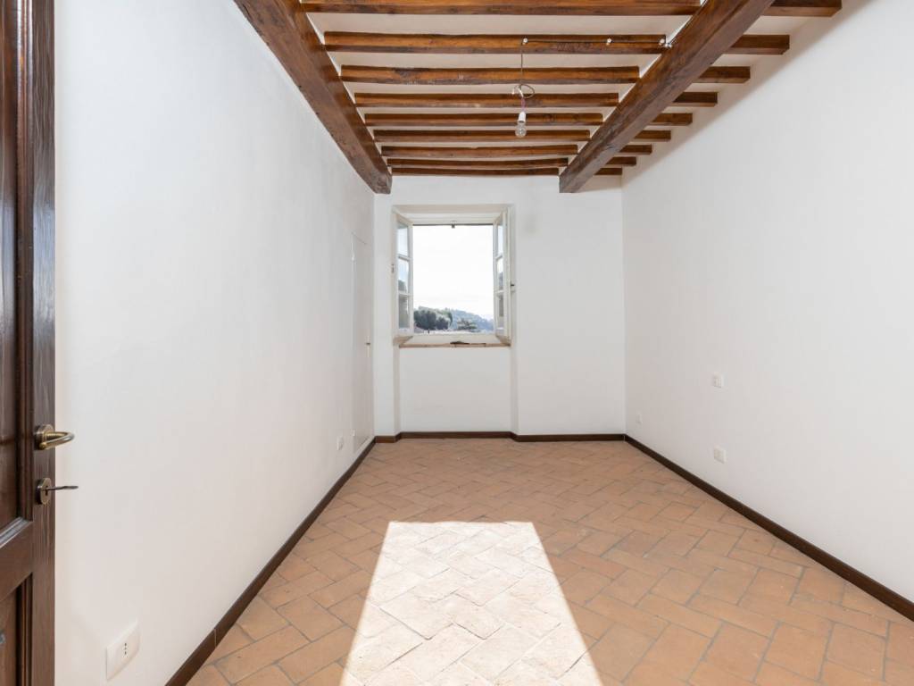 Appartamento a Cortona in Vicolo Vittorio Alfieri - Foto 2