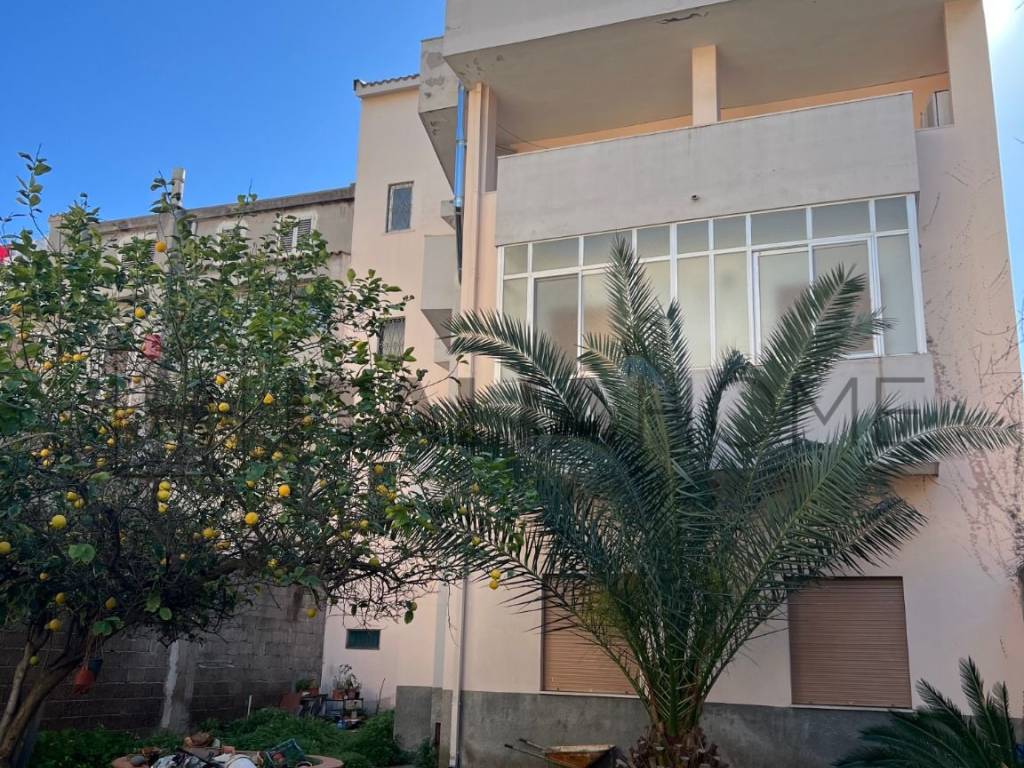 Palazzo / stabile a Quartu sant'elena in Via Antonio Vivaldi - Foto 2