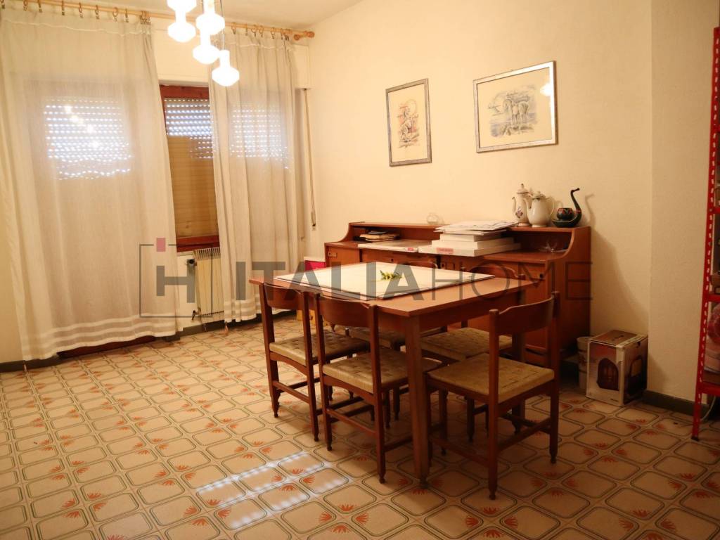 Palazzo / stabile a Quartu sant'elena in Via Antonio Vivaldi - Foto 3