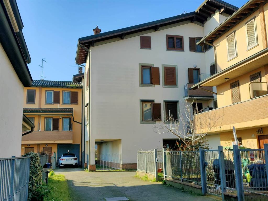 Appartamento a Brembio in via Saint Christo en Jarez, 5 - Foto 5