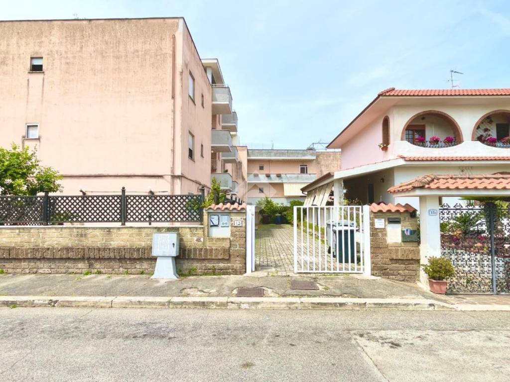 Appartamento a Sabaudia in Via dei Mille, 13 - Foto 2