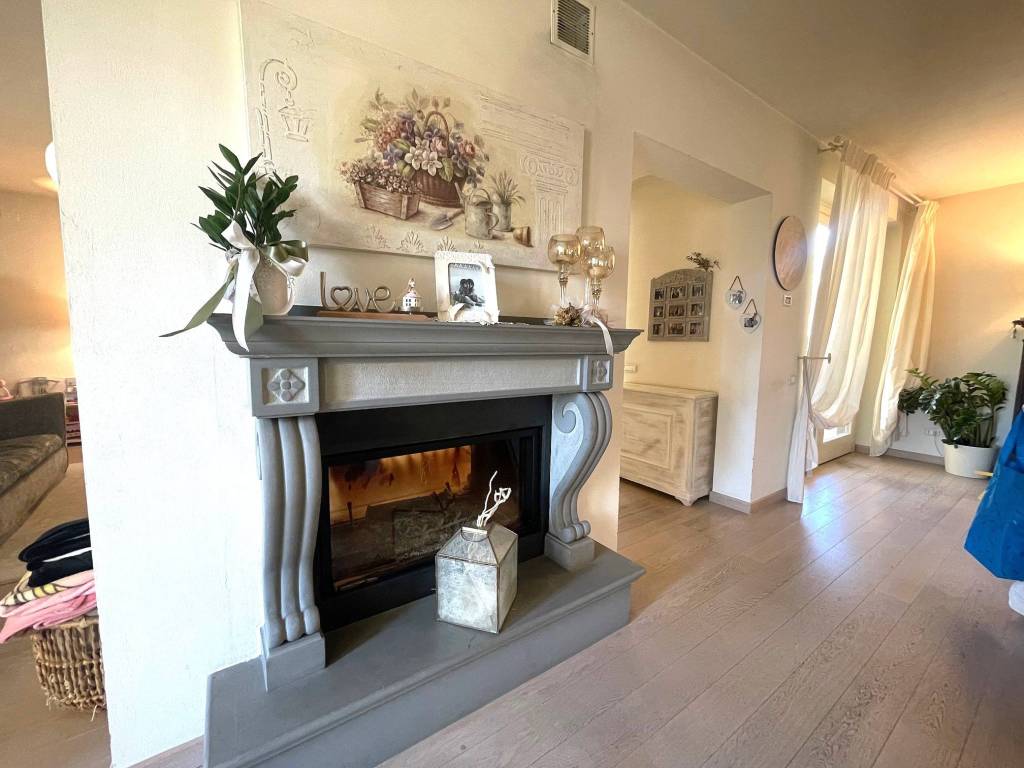 Villa a Cameri in Via Michelangelo Buonarroti - Foto 3