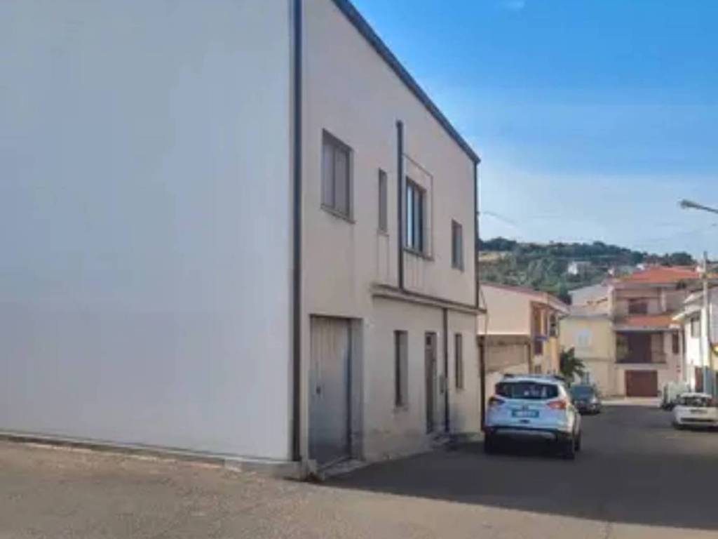 Villetta a schiera a Santu lussurgiu in Via dei Vaccari - Foto 2