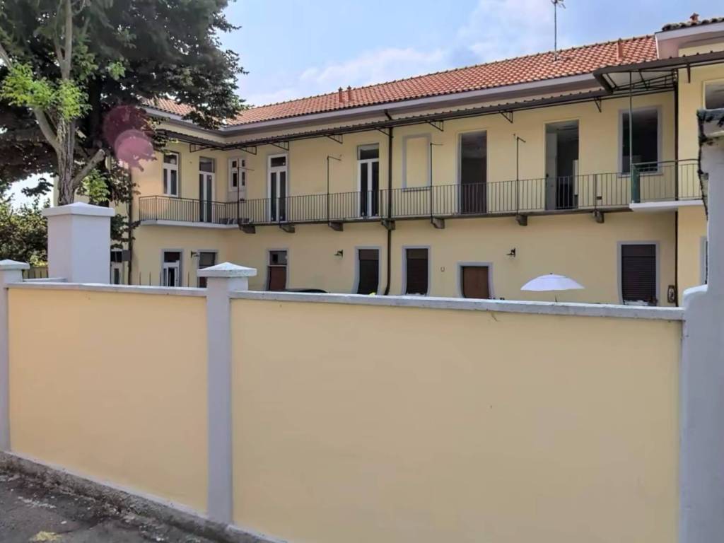 Appartamento a Busto arsizio in Via Cortina d'Ampezzo, 7 - Foto 2