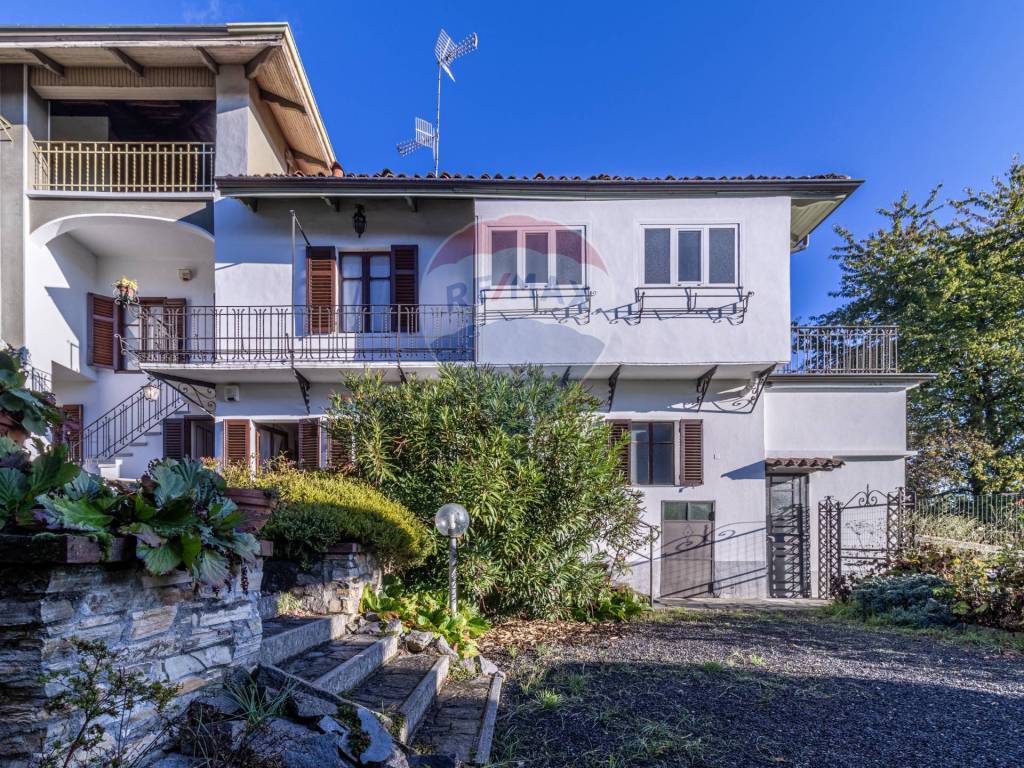 Villa a Biella in strada Cantoni Masserano e Calaria, 174 - Foto 3