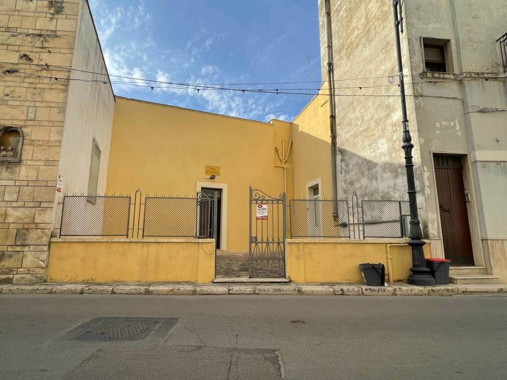 Rustico / casale a Carmiano in Via Cesare Battisti angolo Via A. Miglietta - Foto 2
