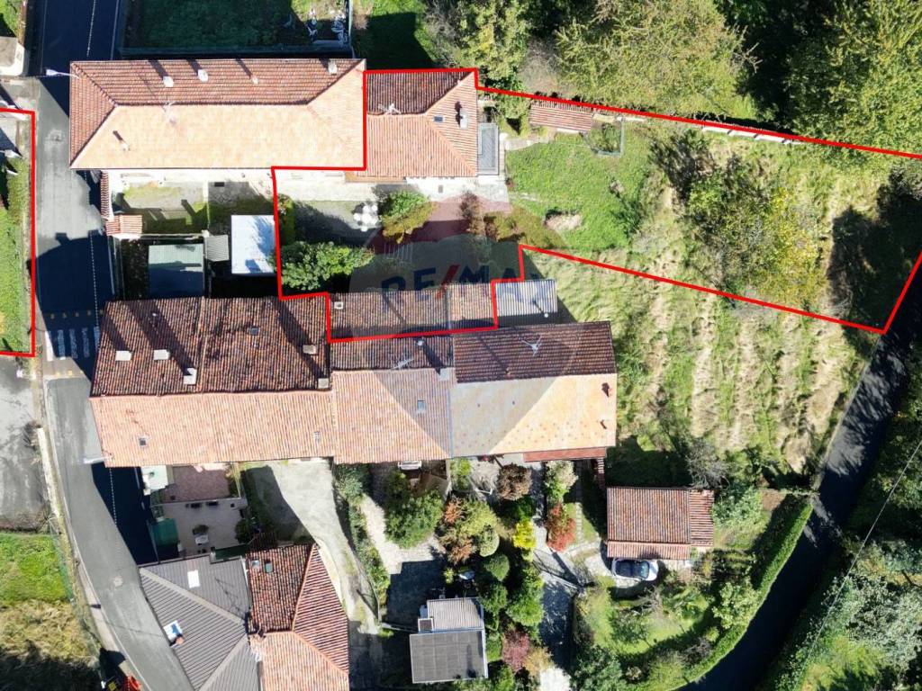 Casa indipendente a Biella in strada Cantoni Masserano e Calaria, 174 - Foto 4