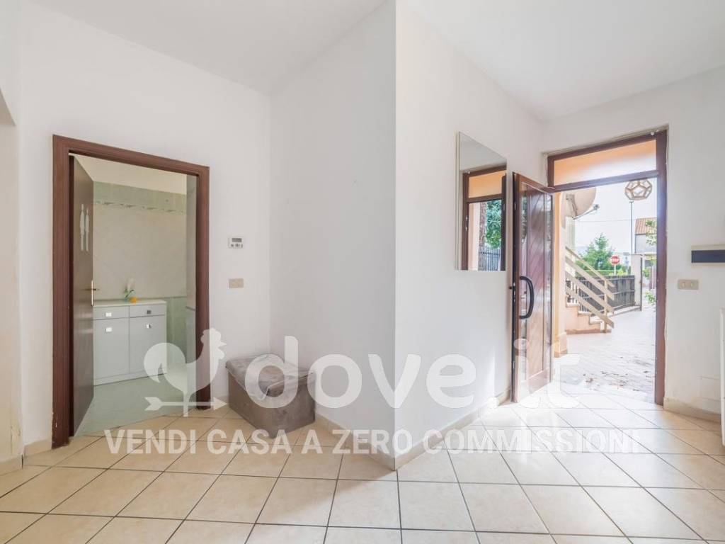 Appartamento a Cepagatti in Piazza Papa Giovanni , 2 - Foto 5