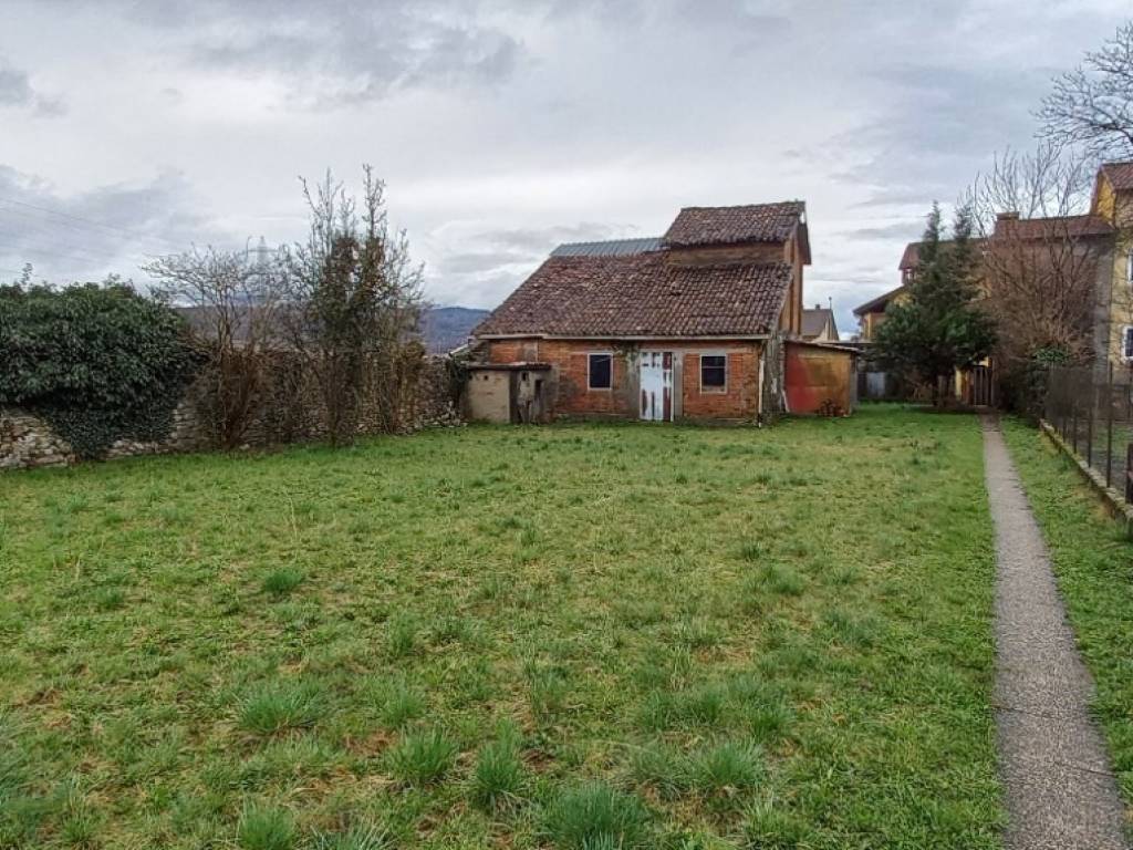 Villa a Ponte nelle alpi in via San Felice - Foto 2