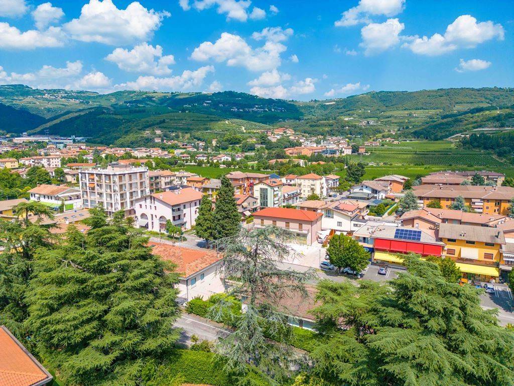 Villa a Grezzana in Via Vittorio Emanule Rossi - Foto 2