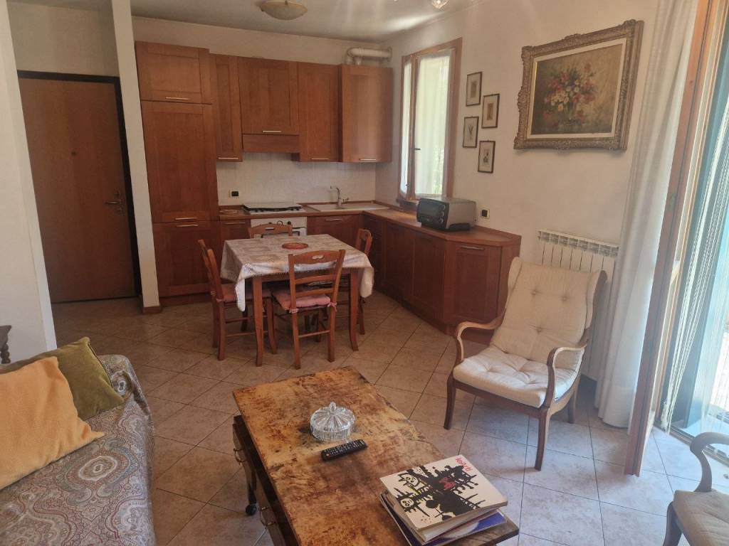 Appartamento a Venegono superiore in Via Nazario Sauro, 3 - Foto 5