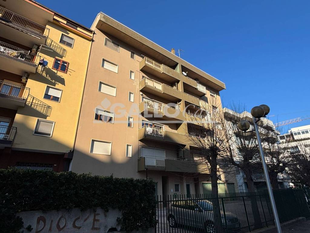 Appartamento a Cosenza in Via Cassarà - Foto 2