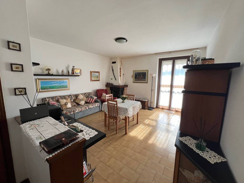 Appartamento a La valletta brianza in Via Lombardia - Foto 2