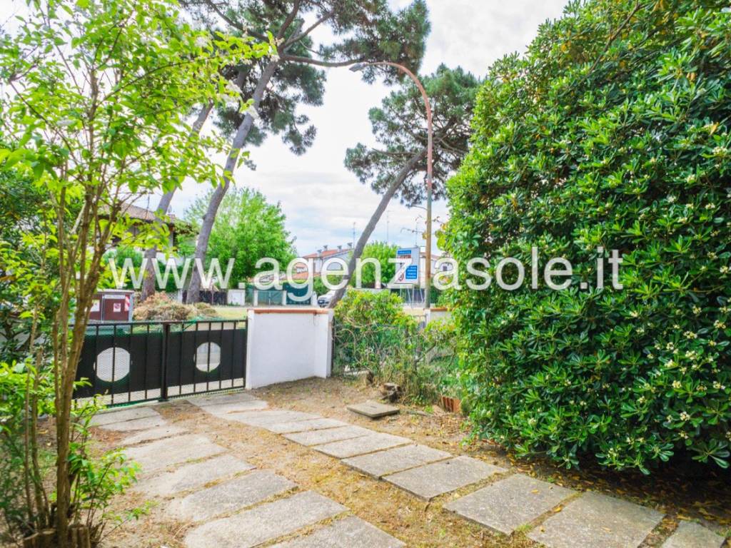 Villetta a schiera a Comacchio in Viale Somalia, 18 - Foto 4