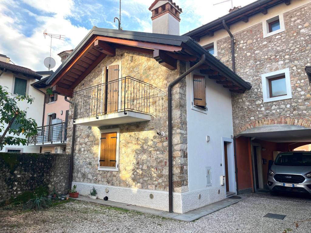 Casa indipendente a Udine in Via Anton Lazzaro Moro - Foto 4